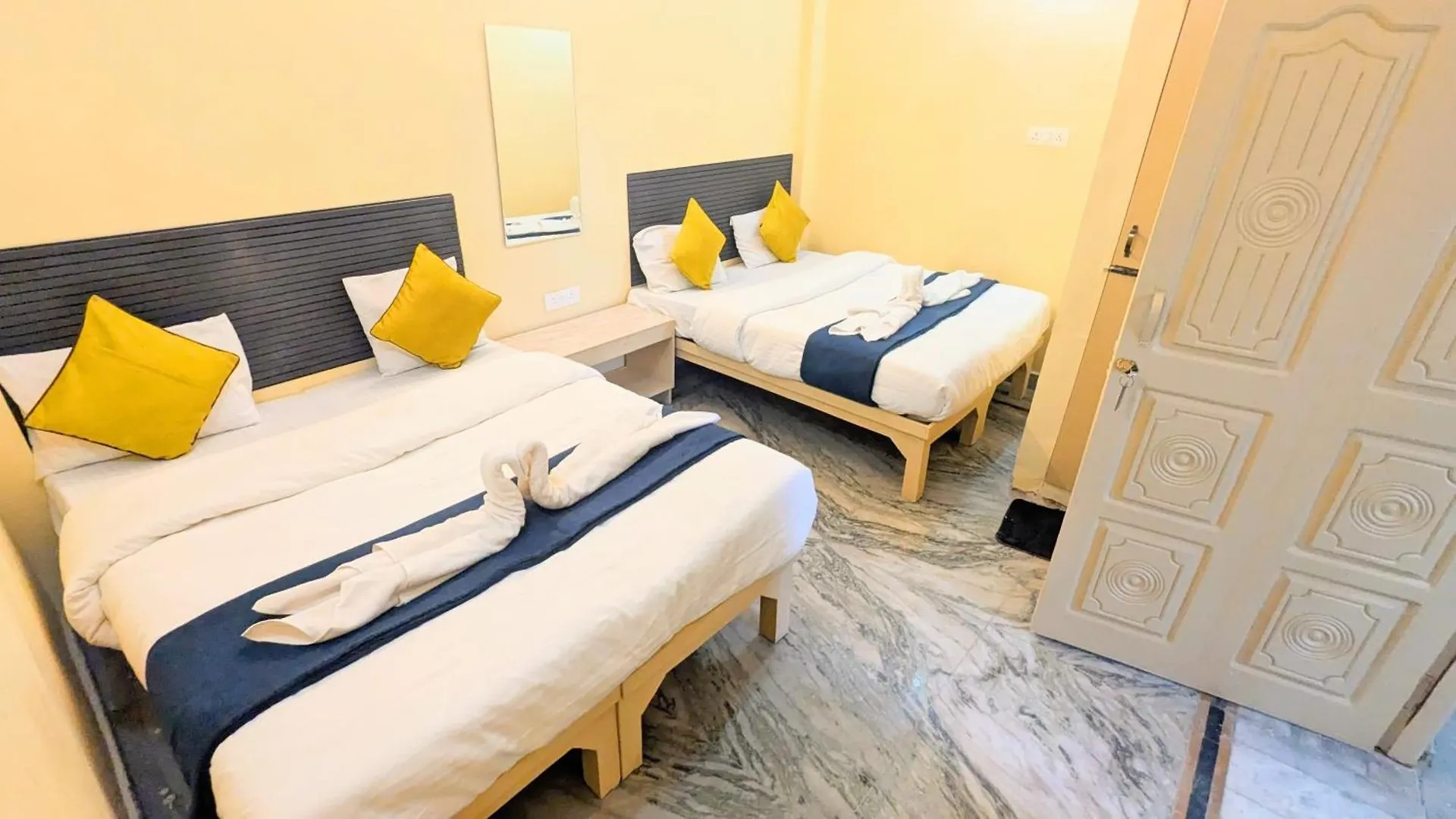 Ganga Kashti Otel Varanasi 3*,  Hindistan